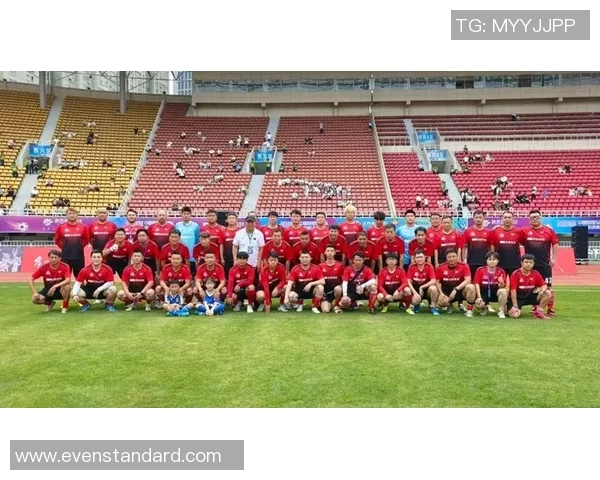 足球明星竞技场：集结全球顶尖球员，激情演绎梦幻足球对决